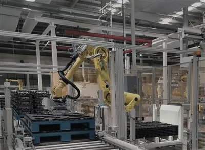 Raklapizáló és beillesztési rendszer